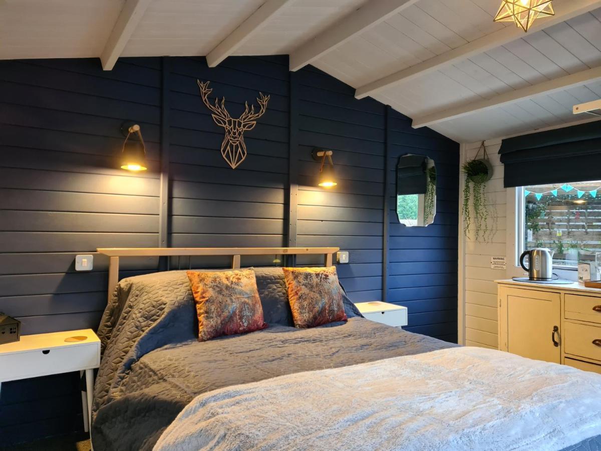 The Little Hide - Adult Only Camping Pods Wigginton  Rom bilde