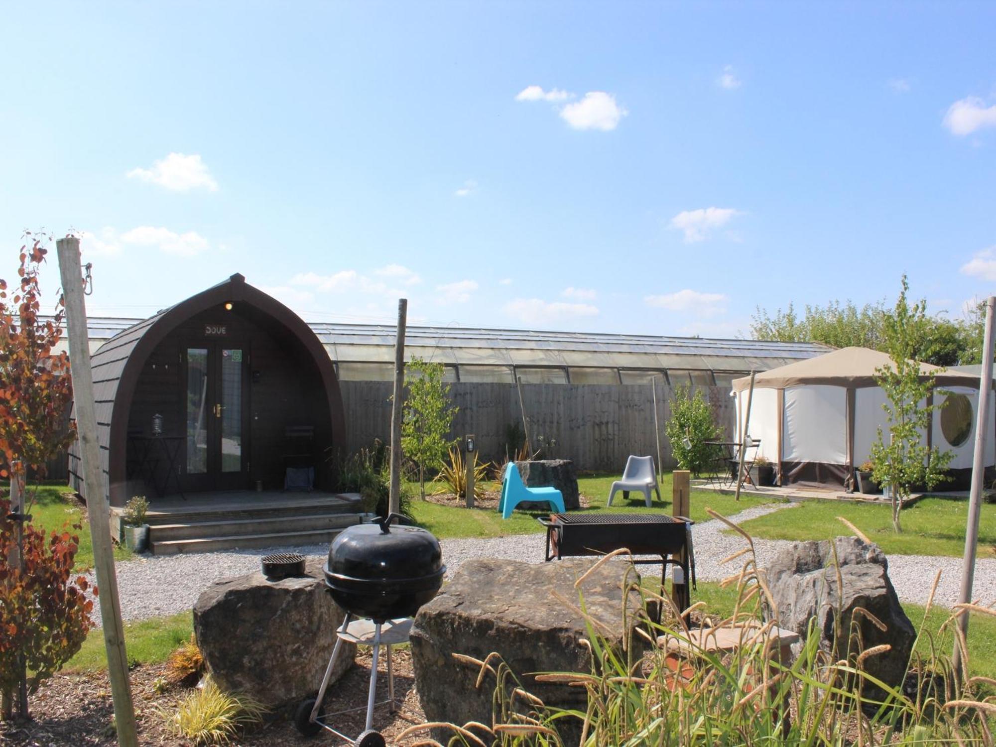 The Little Hide - Adult Only Camping Pods Wigginton  Eksteriør bilde